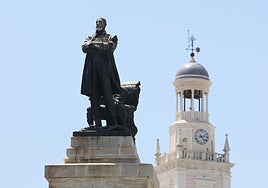 Moret: una estatua en continuo movimiento