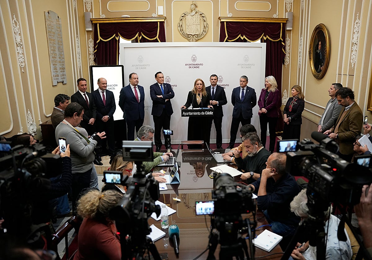 La Diputación formaliza el encargo a Tragsa para ejecutar las obras de Valcárcel en Cádiz.