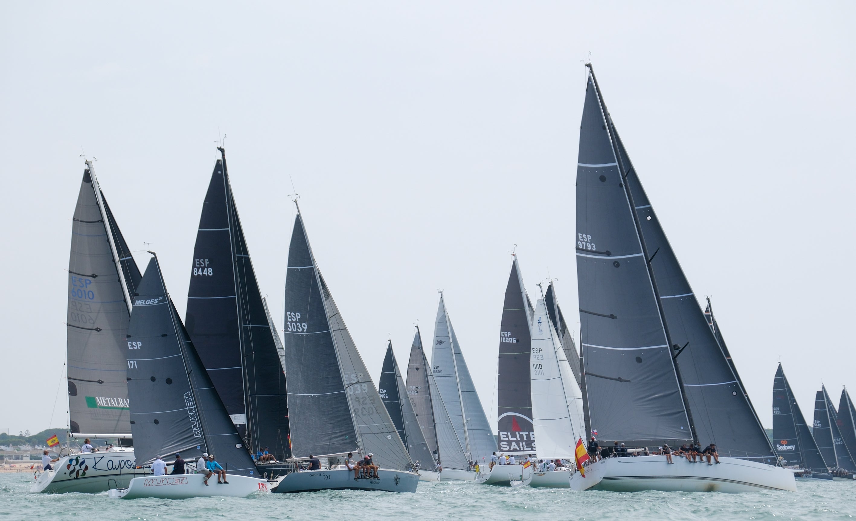 FOTOS: El Brujo de Federico Linares, campeón absoluto de la LIV Semana Náutica de El Puerto