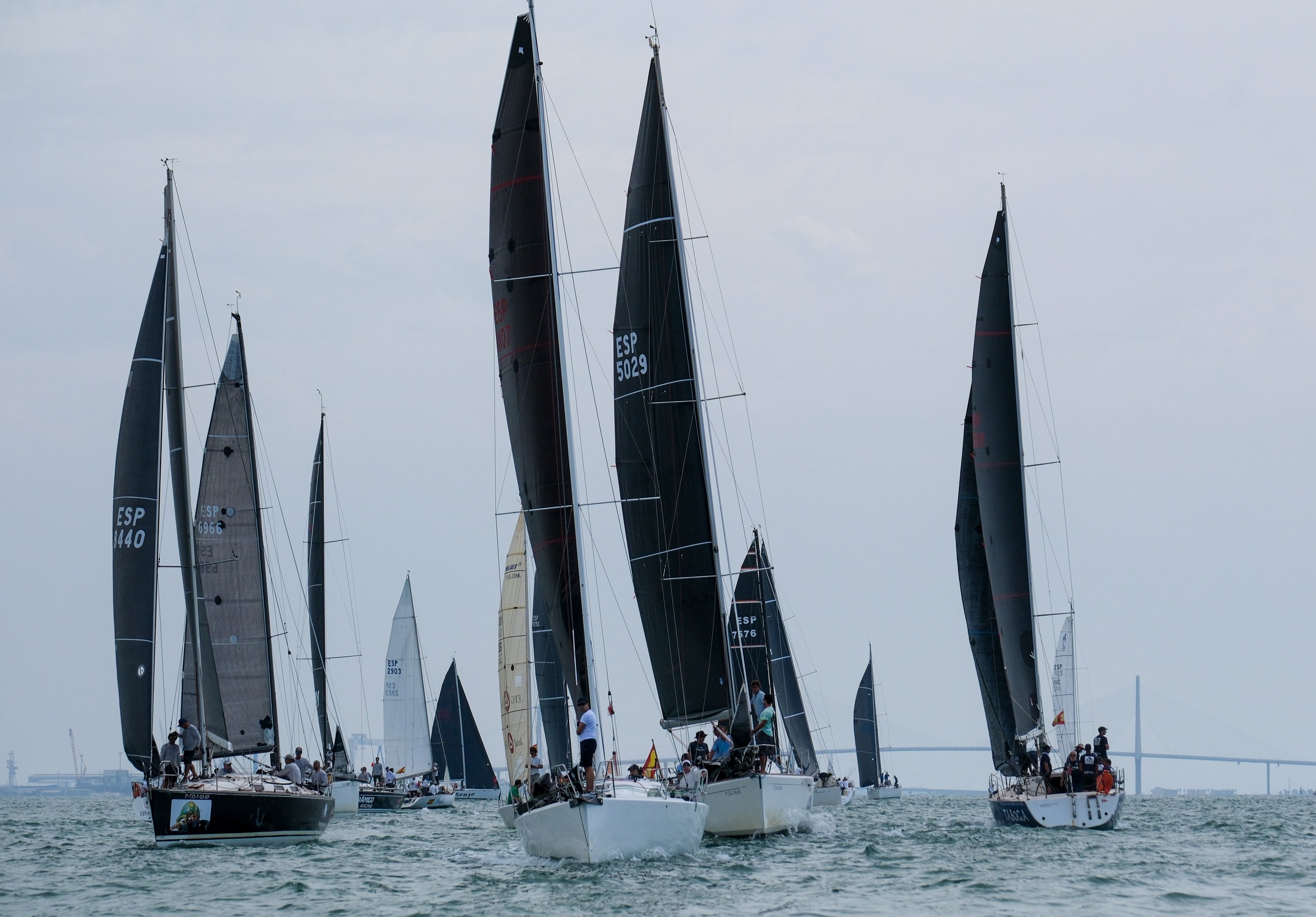 FOTOS: El Brujo de Federico Linares, campeón absoluto de la LIV Semana Náutica de El Puerto