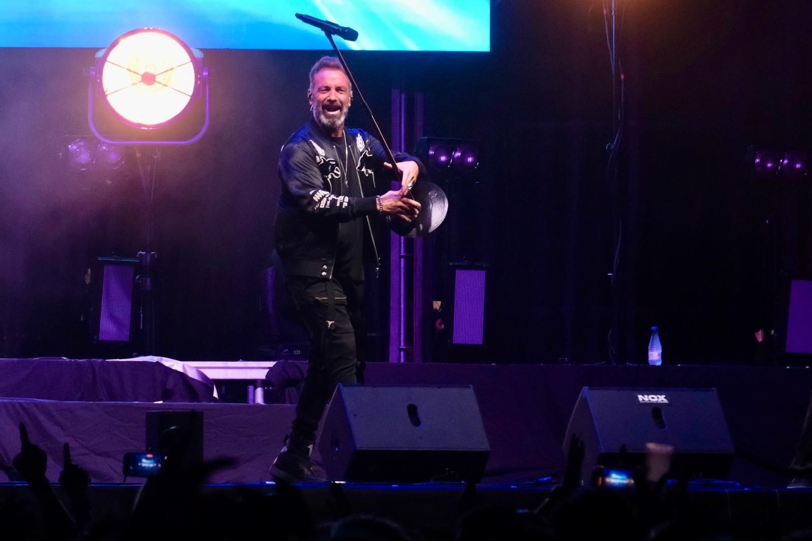 Fotos: Los ojos en Cádiz miran con ilusión las historias de amor de OBK