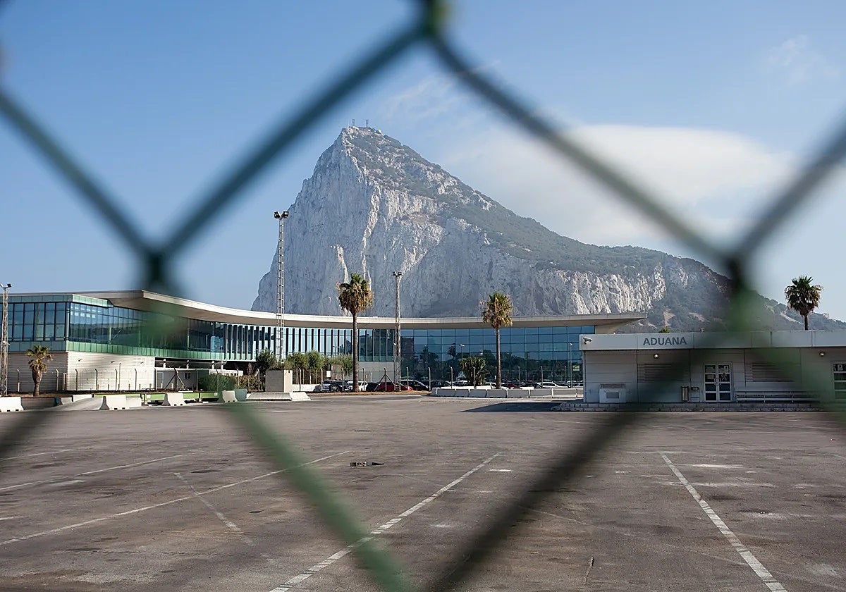 Incertidumbre con la Verja de Gibraltar