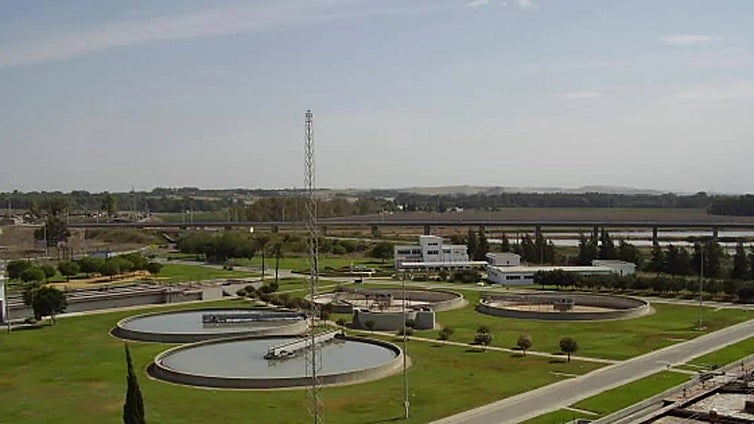 El Ayuntamiento de Jerez y la Junta anuncian 14 millones para ampliar la EDAR y paliar la falta de agua