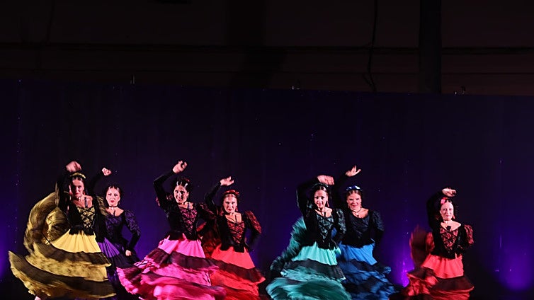 Fotos: Despedida del Festival de Folklore en el Baluarte de la Candelaria de Cádiz