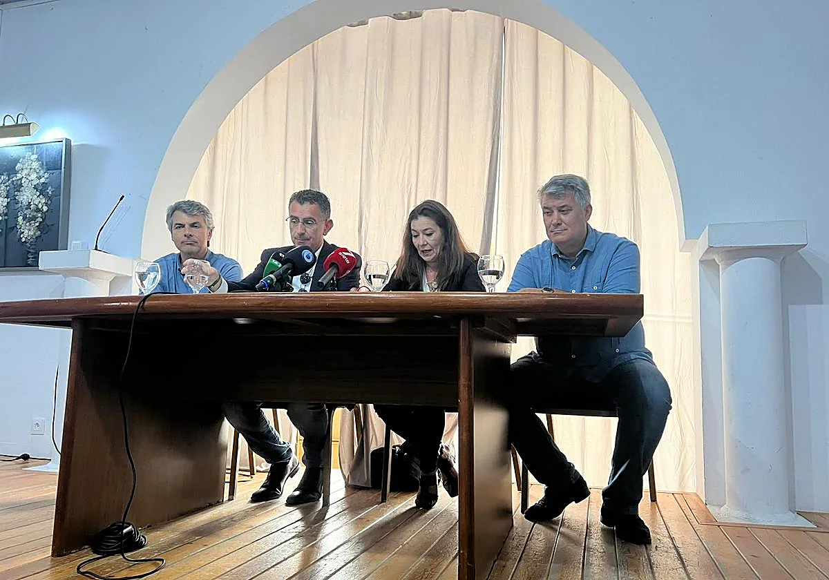 Miguel Molina, alcalde en Barbate, gobierna gracias a un pacto con el PP