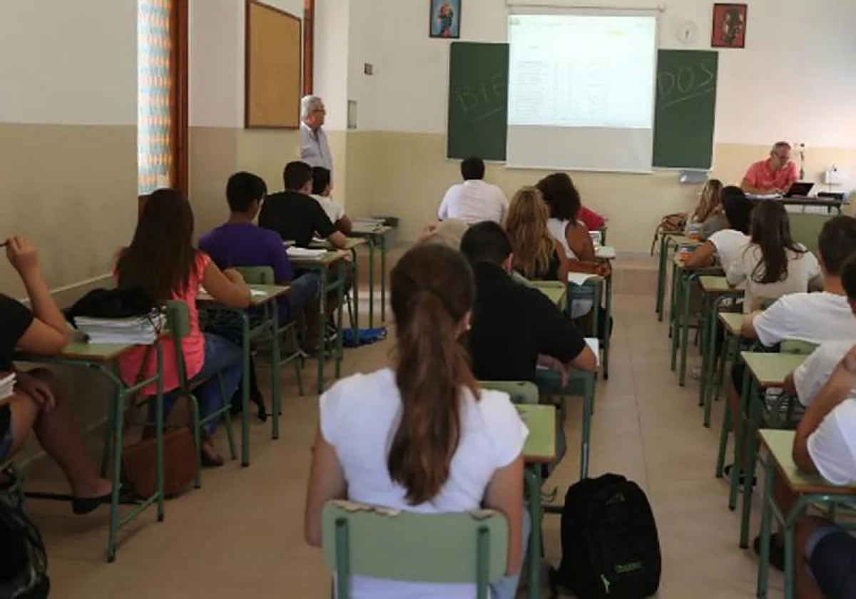 Este lunes comienza el curso para los alumnos de Secundaria, Bachillerato, FP y Adultos