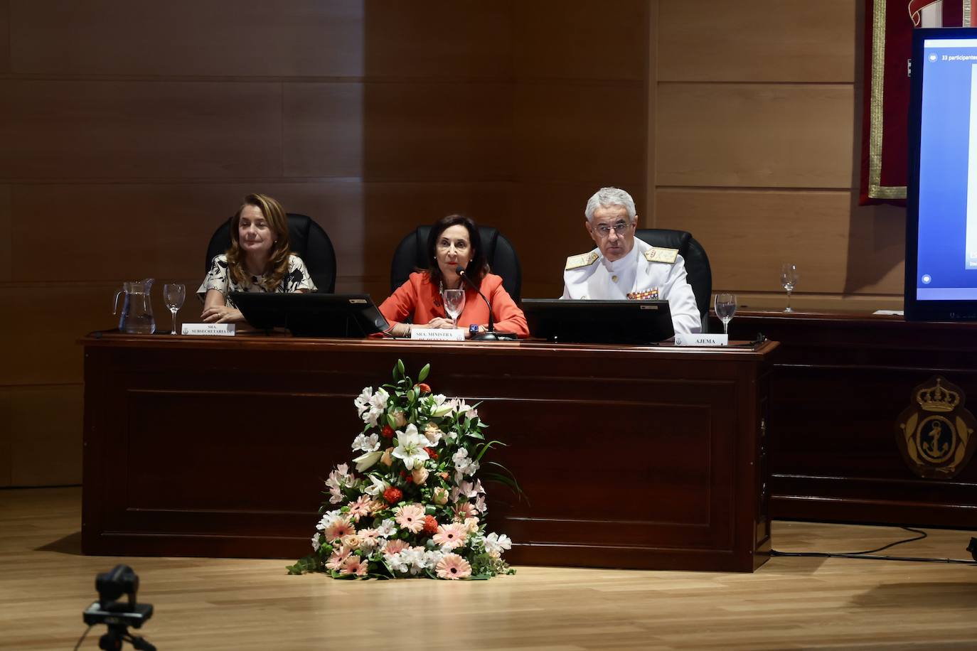 Fotos: Margarita Robles inaugura el curso académico en la Escuela de Suboficiales de la Armada en San Fernando