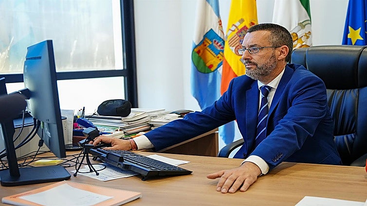 El alcalde de La Línea pide una reunión con el ministro Óscar Puente