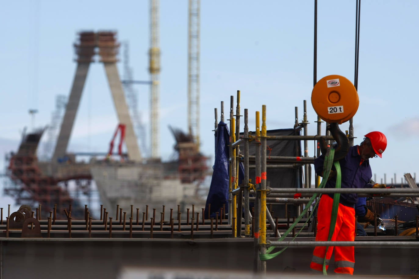 La construcción de un símbolo: Las imágenes de las obras del puente de la Constitución de 1812 de Cádiz