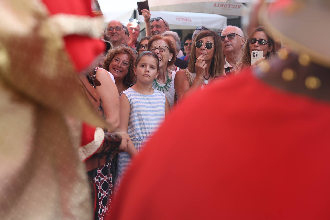 Lucha romana por los chicharrones en el Mercado de Abastos de Cádiz: Gadea musgades, panem, circus et chicharrones