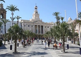 El PP pide instar al Gobierno a retirar la ley de condonación de deuda autonómica por los perjuicios que supone para Cádiz