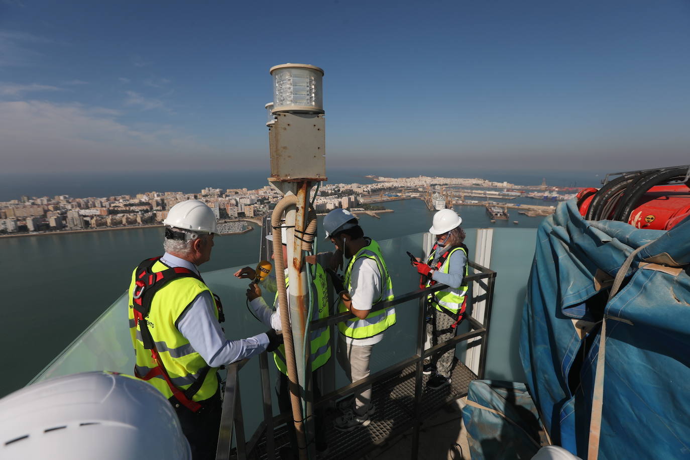 Fotos: La Bahía de Cádiz desde el punto más alto del puente de la Constitución de 1812, el imponente viaje al &#039;cielo&#039;