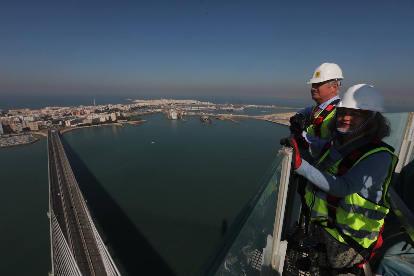 Fotos: La Bahía de Cádiz desde el punto más alto del puente de la Constitución de 1812, el imponente viaje al &#039;cielo&#039;