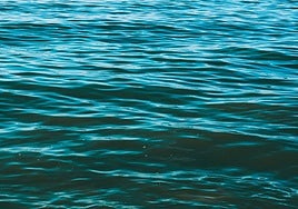 El lugar de Cádiz que aparece en el ranking de las aguas más azules de España: «Un paraíso para los amantes de la naturaleza»