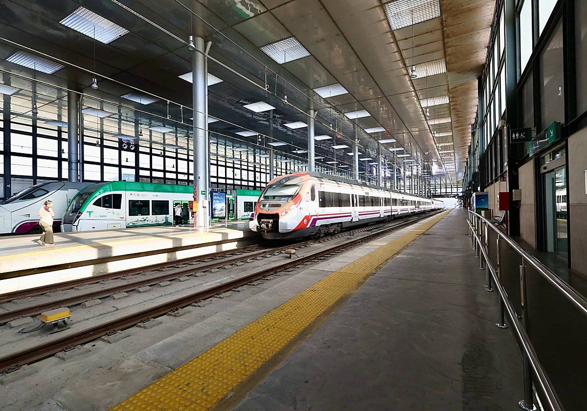 La estación de Cádiz seguirá sin recibir trenes de alta velocidad