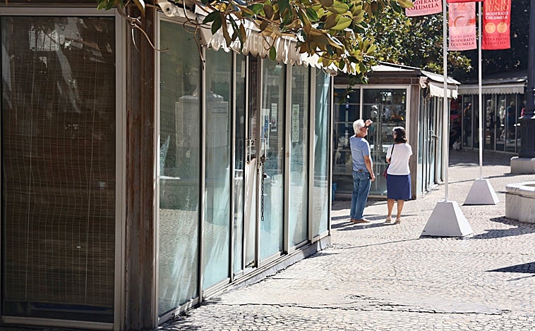 Imagen principal - Plaza de las Flores de Cádiz