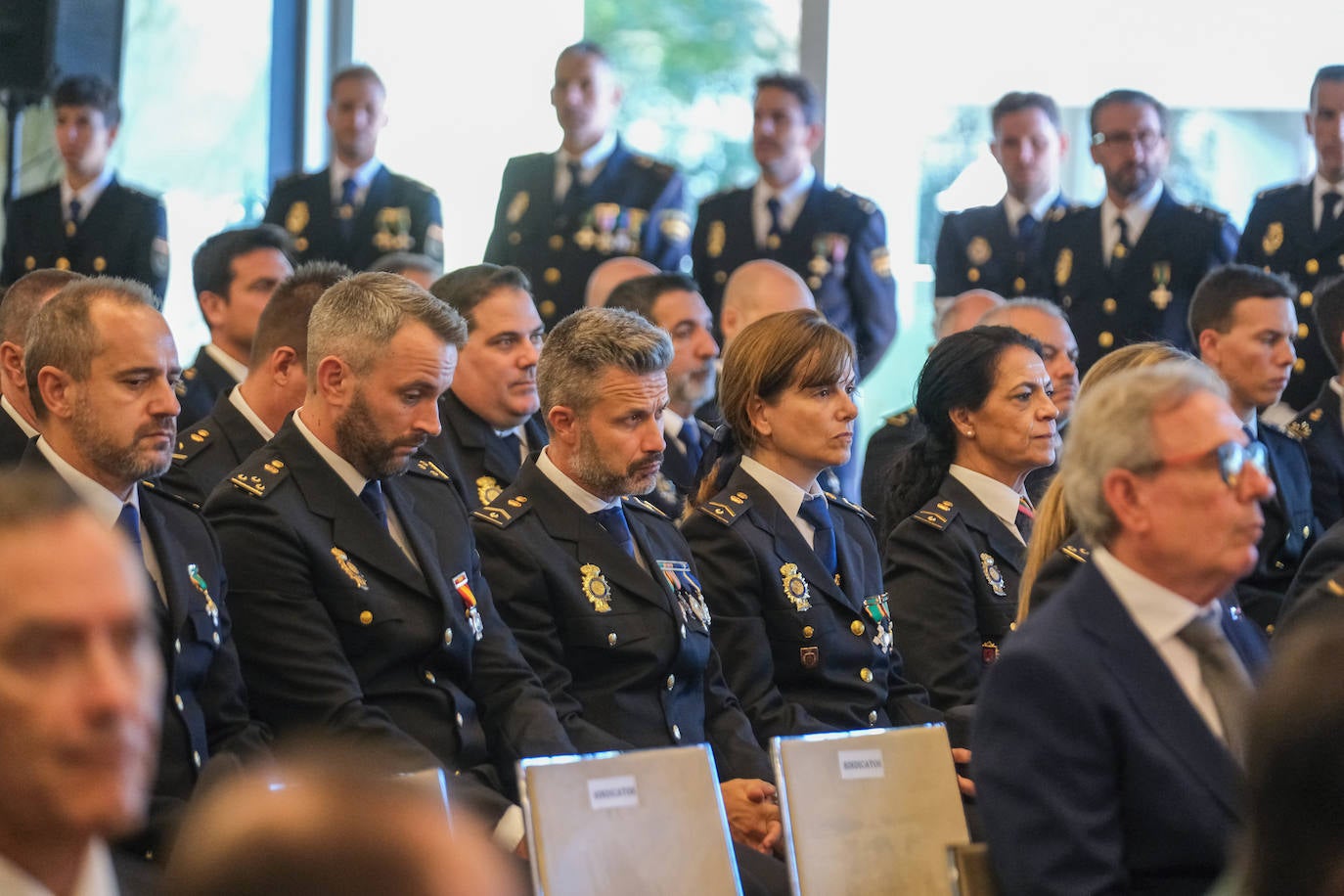 Fotos: Acto de la Policía Nacional con motivo de la fiesta de los Santos Ángeles Custodios en Cádiz