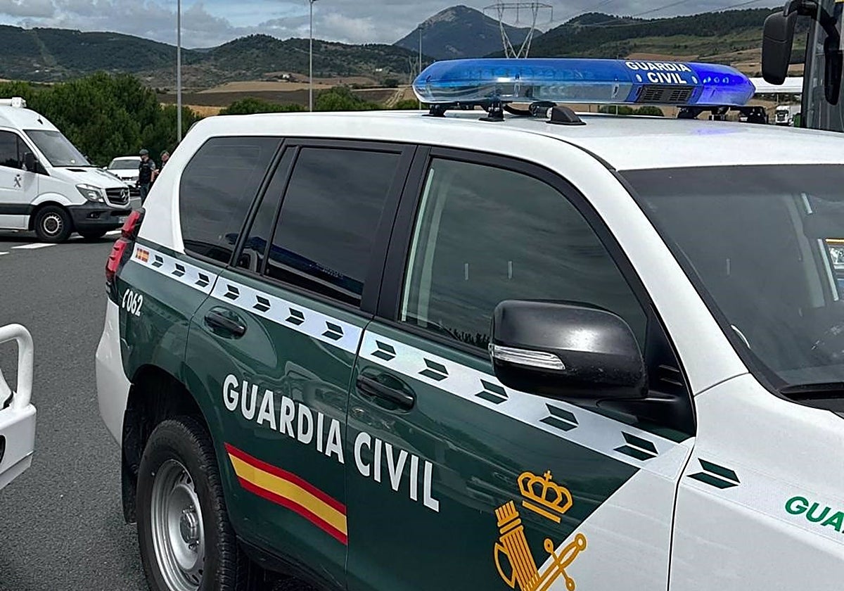 Detenidos en Puerto Serrano con heroína y cocaína en roca de gran pureza