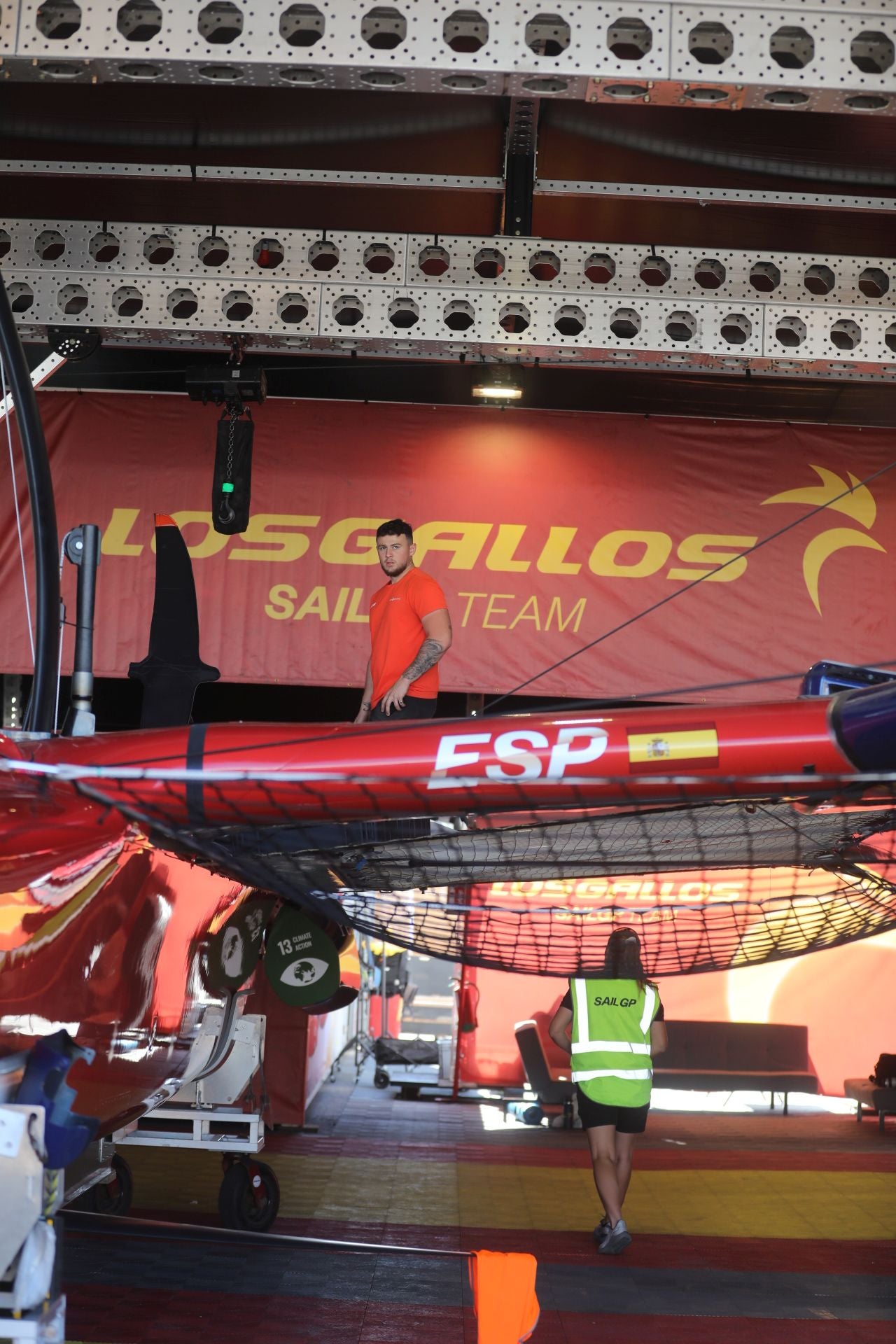 Fotos: Los últimos preparativos antes del inicio de la SailGP en Cádiz