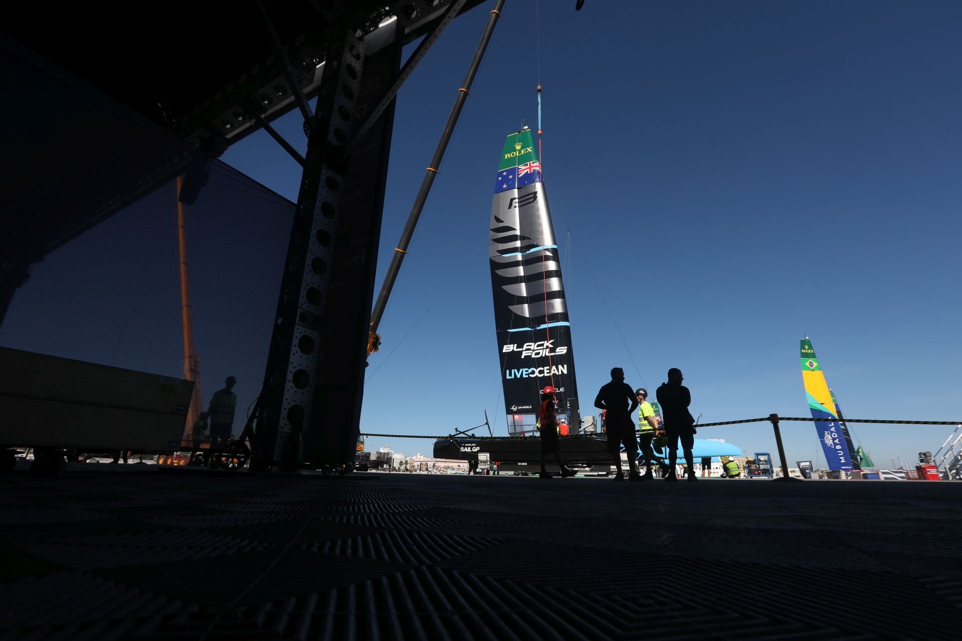 Fotos: Los últimos preparativos antes del inicio de la SailGP en Cádiz