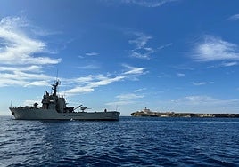 El patrullero 'Tagomago' realiza tareas de vigilancia en aguas del Estrecho de Gibraltar y mar de Alborán