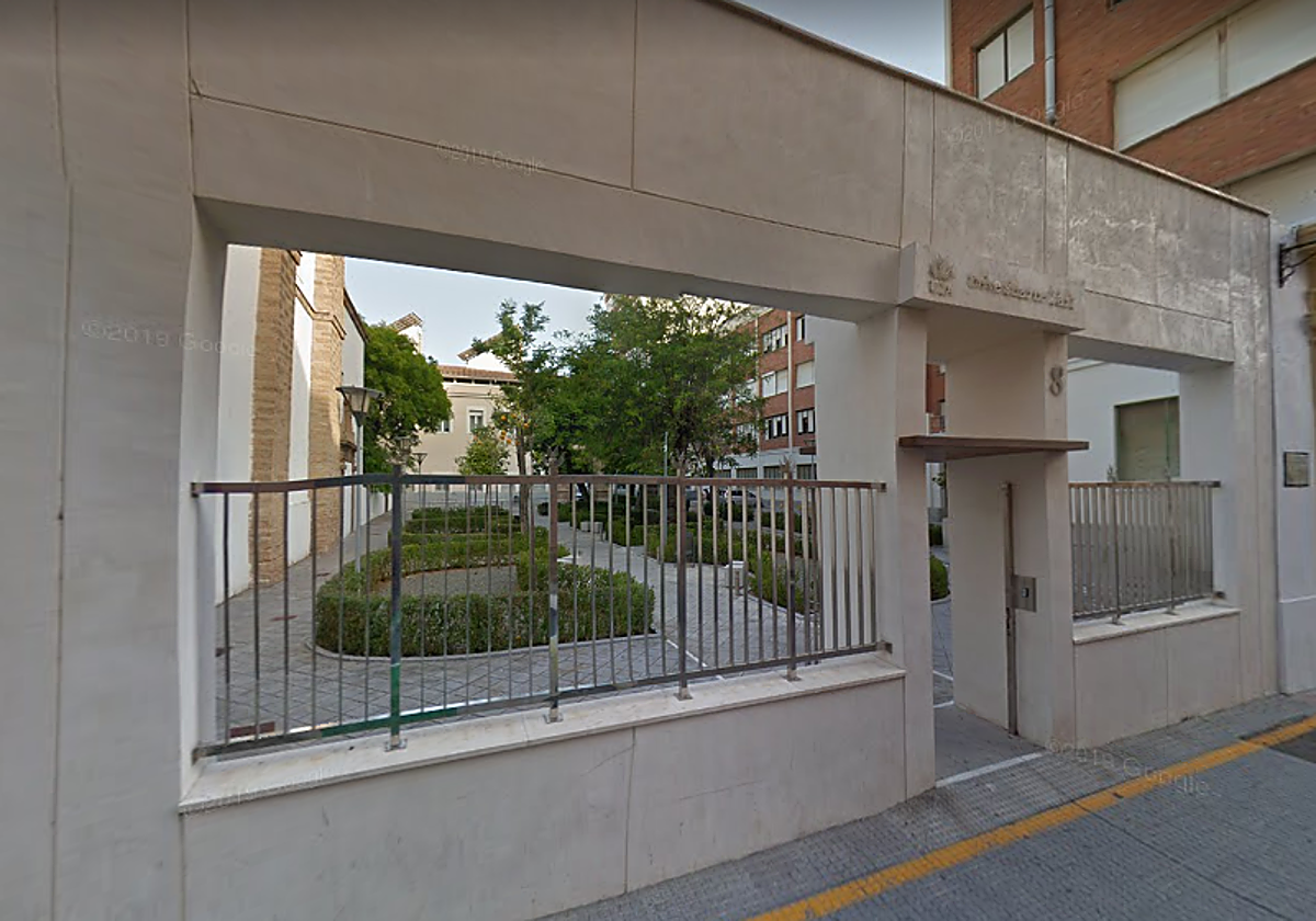 La Junta impulsa la instalación de placas fotovoltaicas en la Universidad de Cádiz