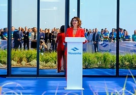 Montero tira de nuevo de los astilleros de Cádiz para su autobombo político