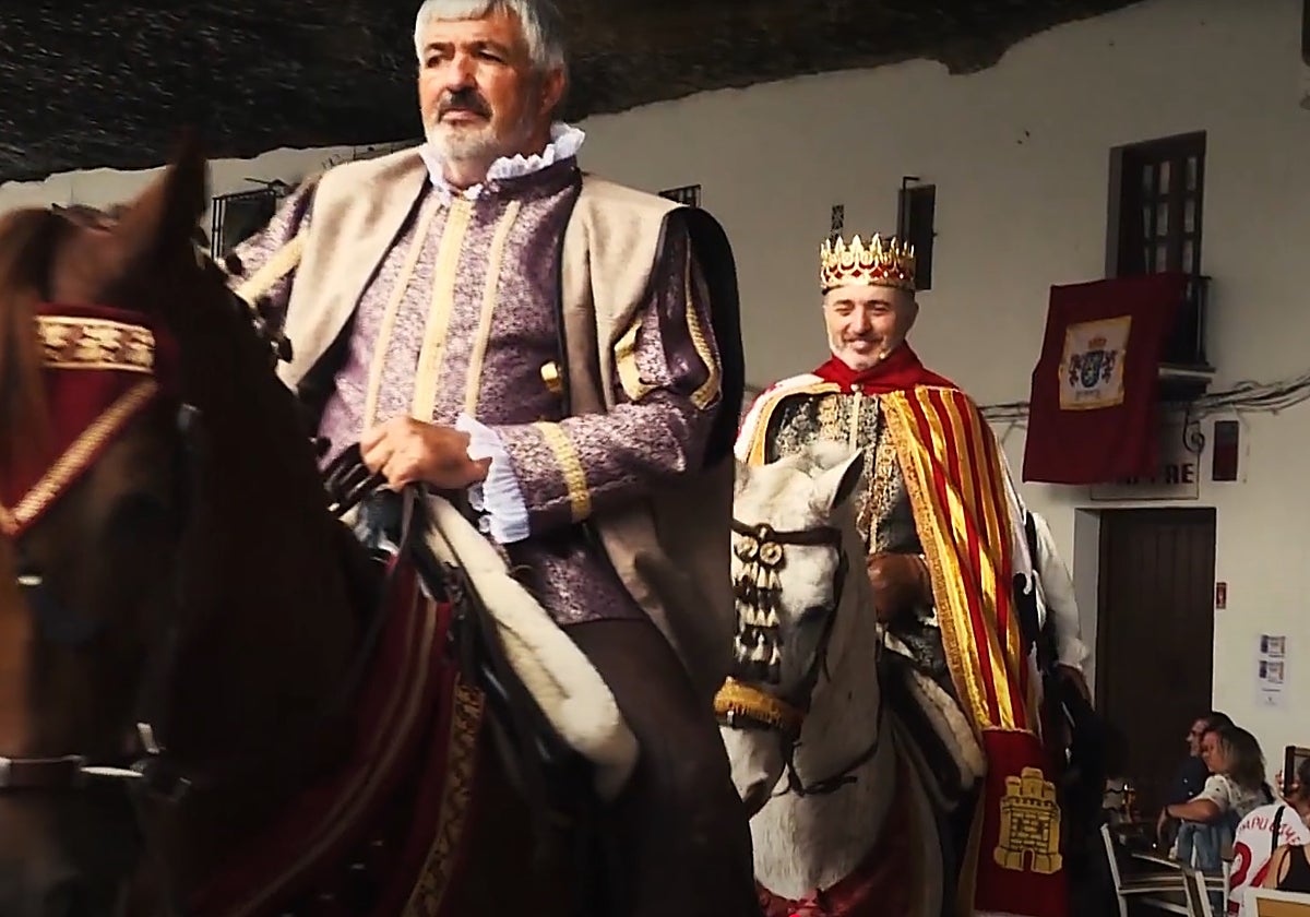 Un momento de la recreación en Setenil de las Bodegas
