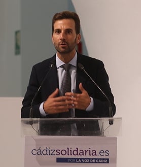 Imagen secundaria 2 - Varios momentos de la gala Cádiz Solidaria