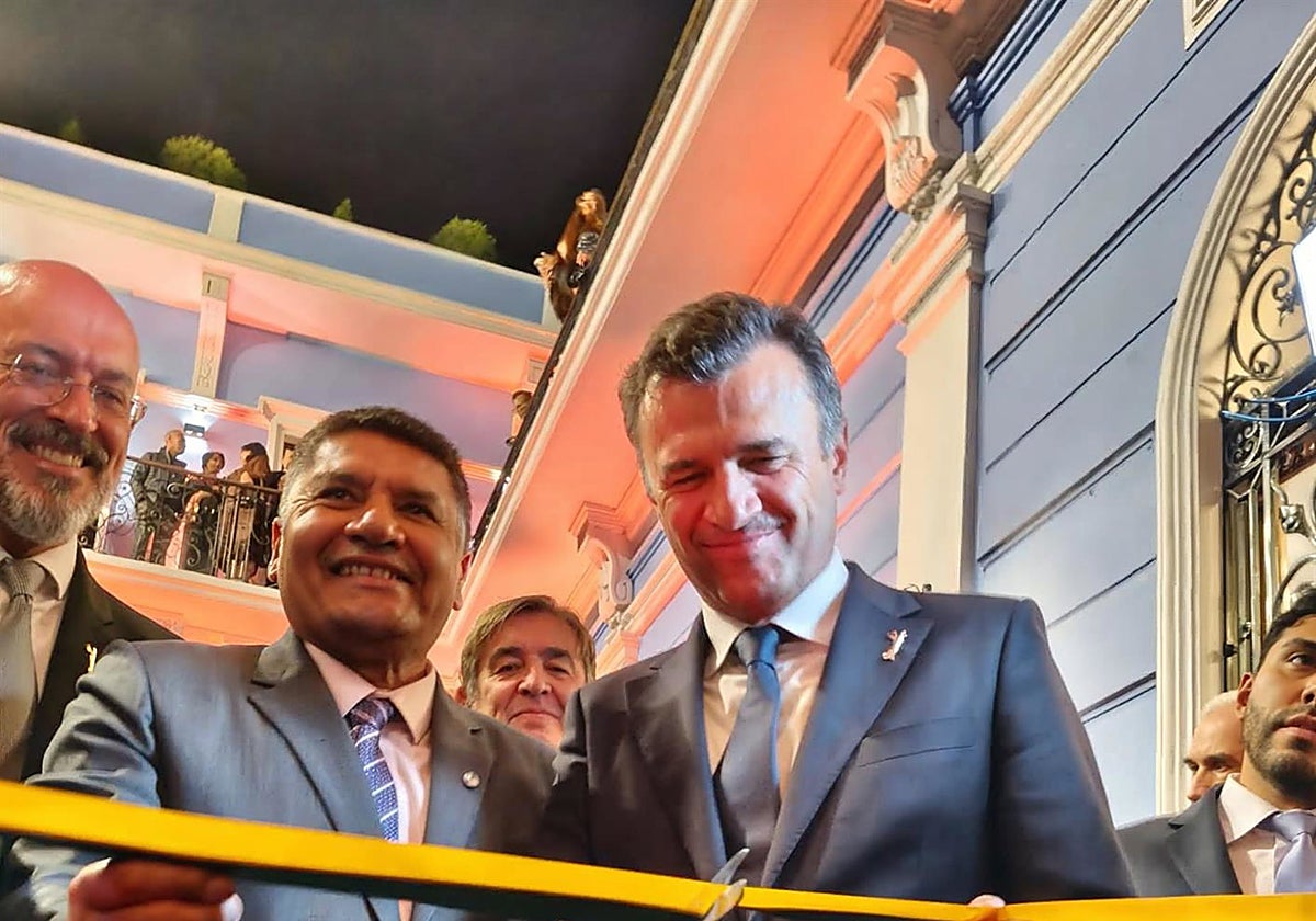 Bruno García destaca la presencia de la cultura gaditana en el Congreso de la Lengua Española en Perú