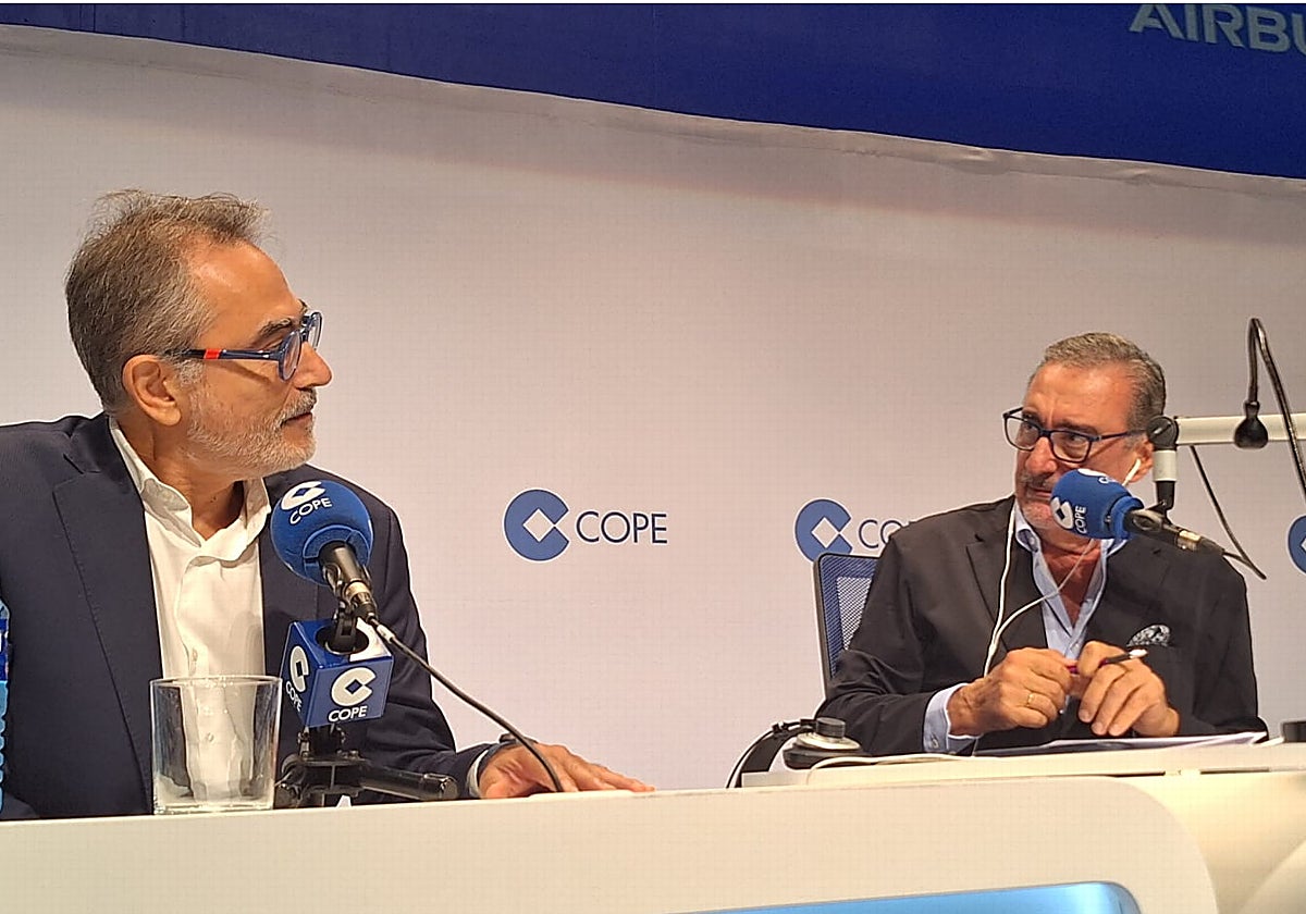 Ricardo Rojas junto a Carlos Herrera en 'Herrera en COPE'