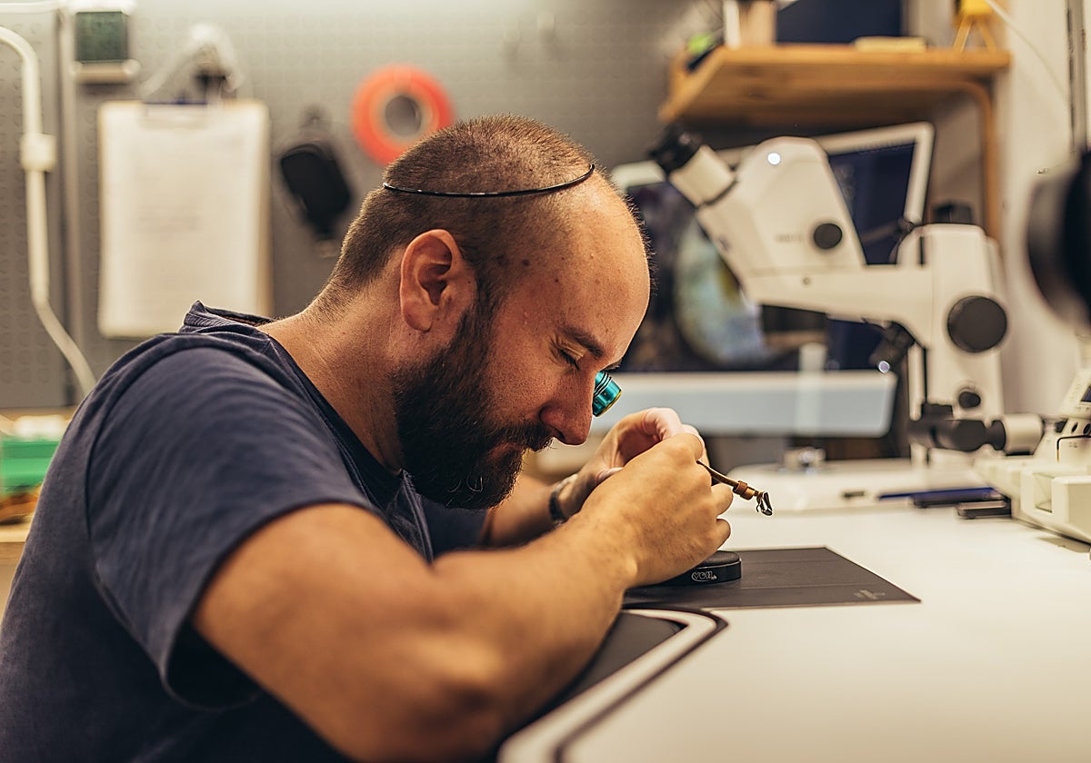 Jesús Moreno, relojero gaditano