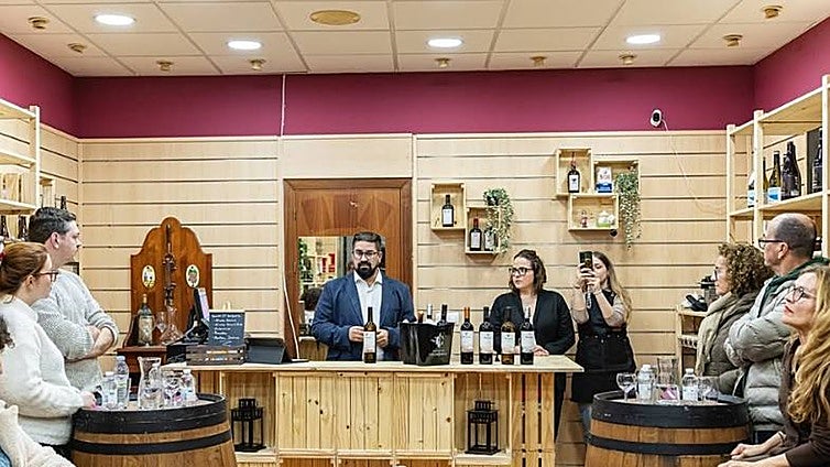 Joaquín Delgado : «Durante cinco años voy a tener que pagar el crédito por una tienda cerrada»