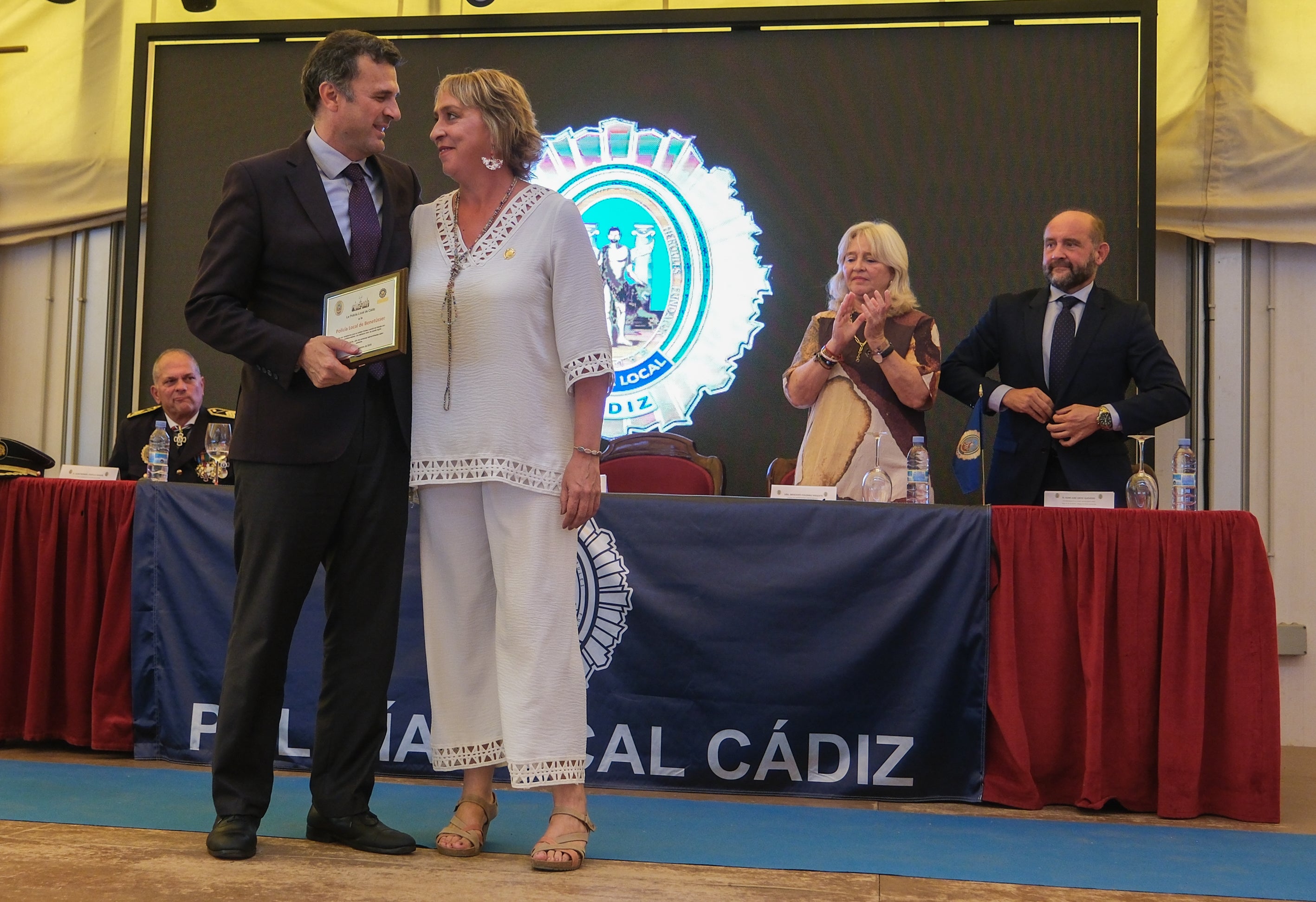 Honores al patrón de la Policía Local de Cádiz