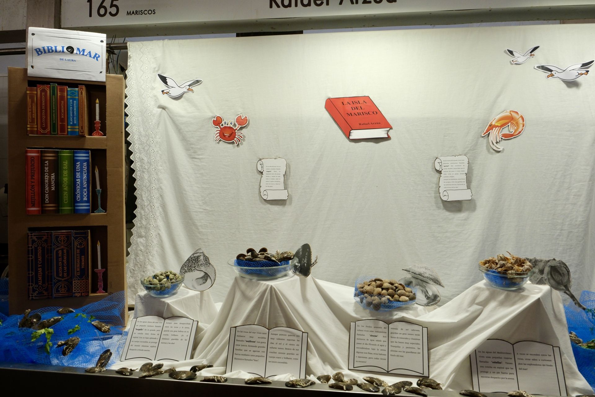 Fotos: El mercado central de Cádiz celebra la fiesta de Los Tosantos