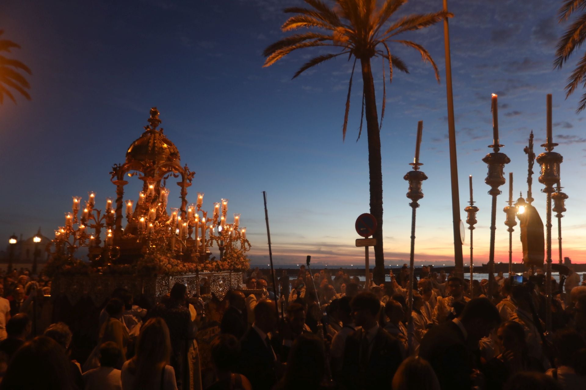 Fotos: Procesión de la Virgen de la Palma