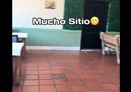 Sale a la venta un restaurante en El Puerto de Santa María: tiene una amplia terraza, parrillas y un parque para niños