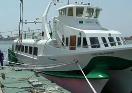 El temporal mantiene cortadas las rutas en catamarán de la Bahía de Cádiz