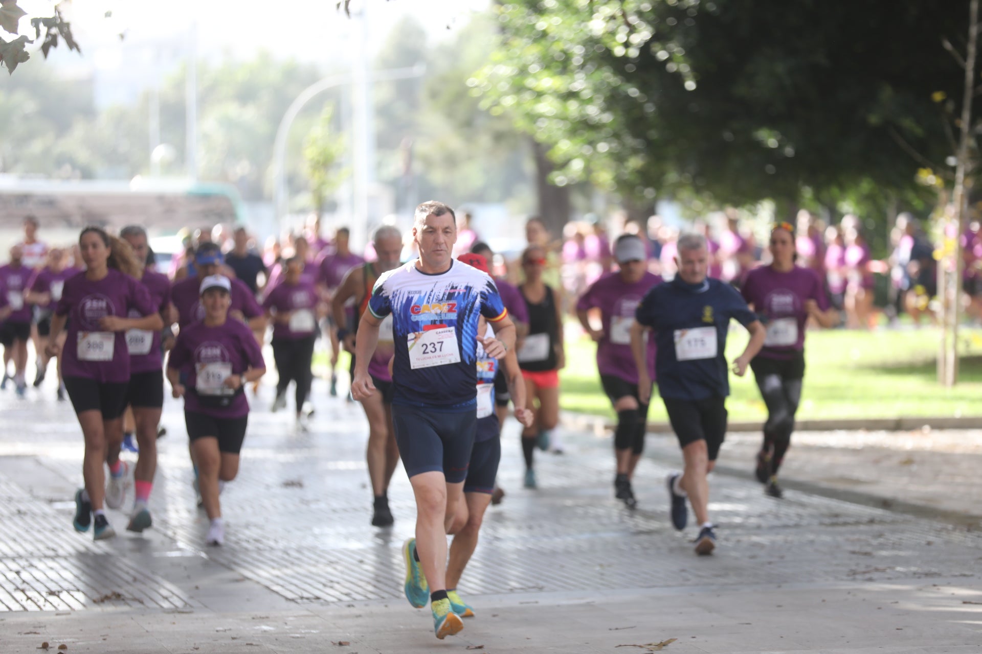 Cádiz se une y corre contra la violencia de género