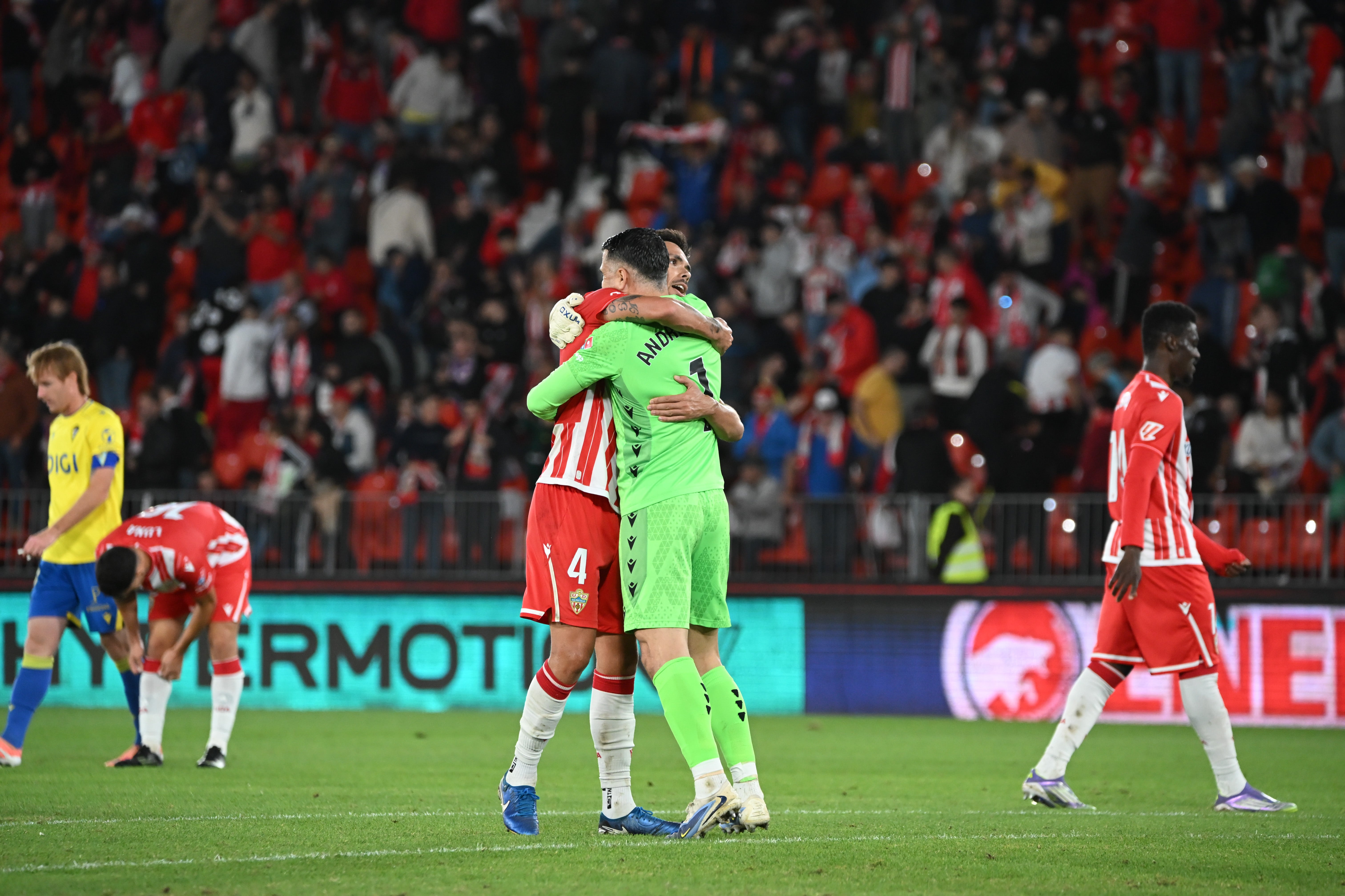 Fotos: Almería - Cádiz CF