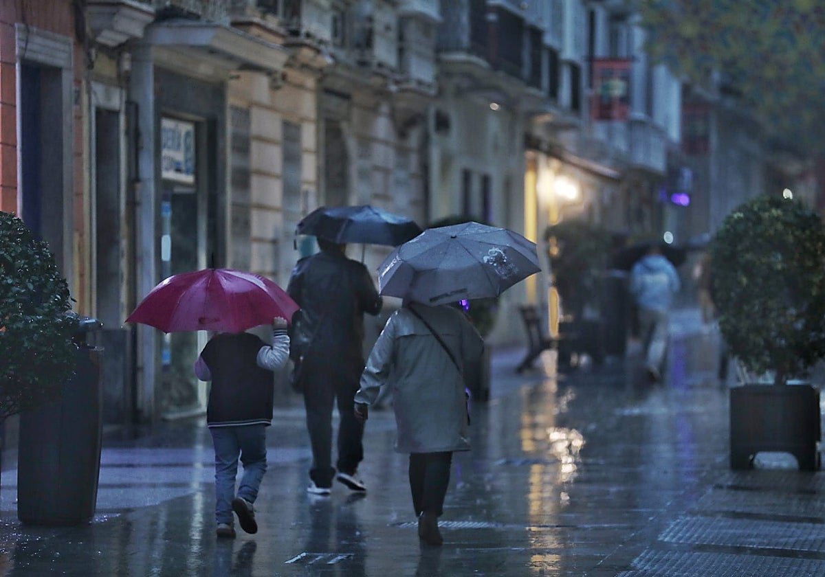 La borrasca Claudia se aleja de Cádiz sin dejar incidencias graves
