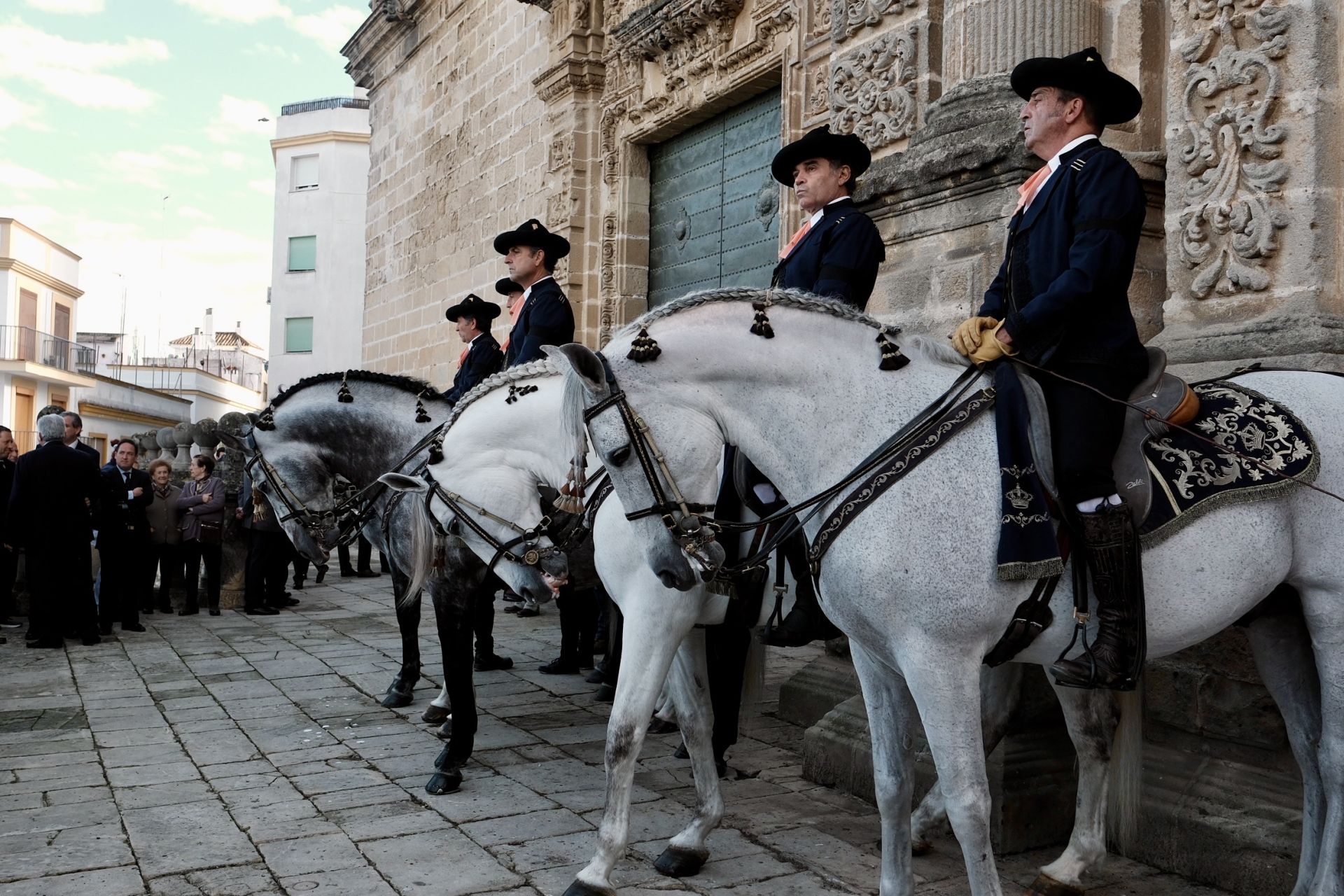 Fotos: Emotiva despedida a Álvaro Domecq Romero en la Catedral de Jerez
