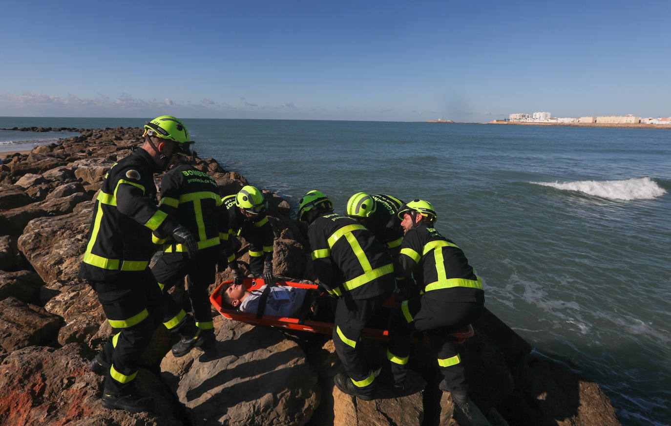 Fotos: Las mejores imágenes del simulacro de tsunami en Cádiz