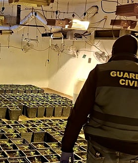 Imagen secundaria 2 - Zoleta, el cabecilla detenido por el crimen de Chiclana, procesado también por el asalto del chalé de María del Monte