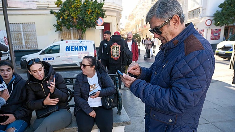 Momento de la llegada del mensaje de alarma a los móviles