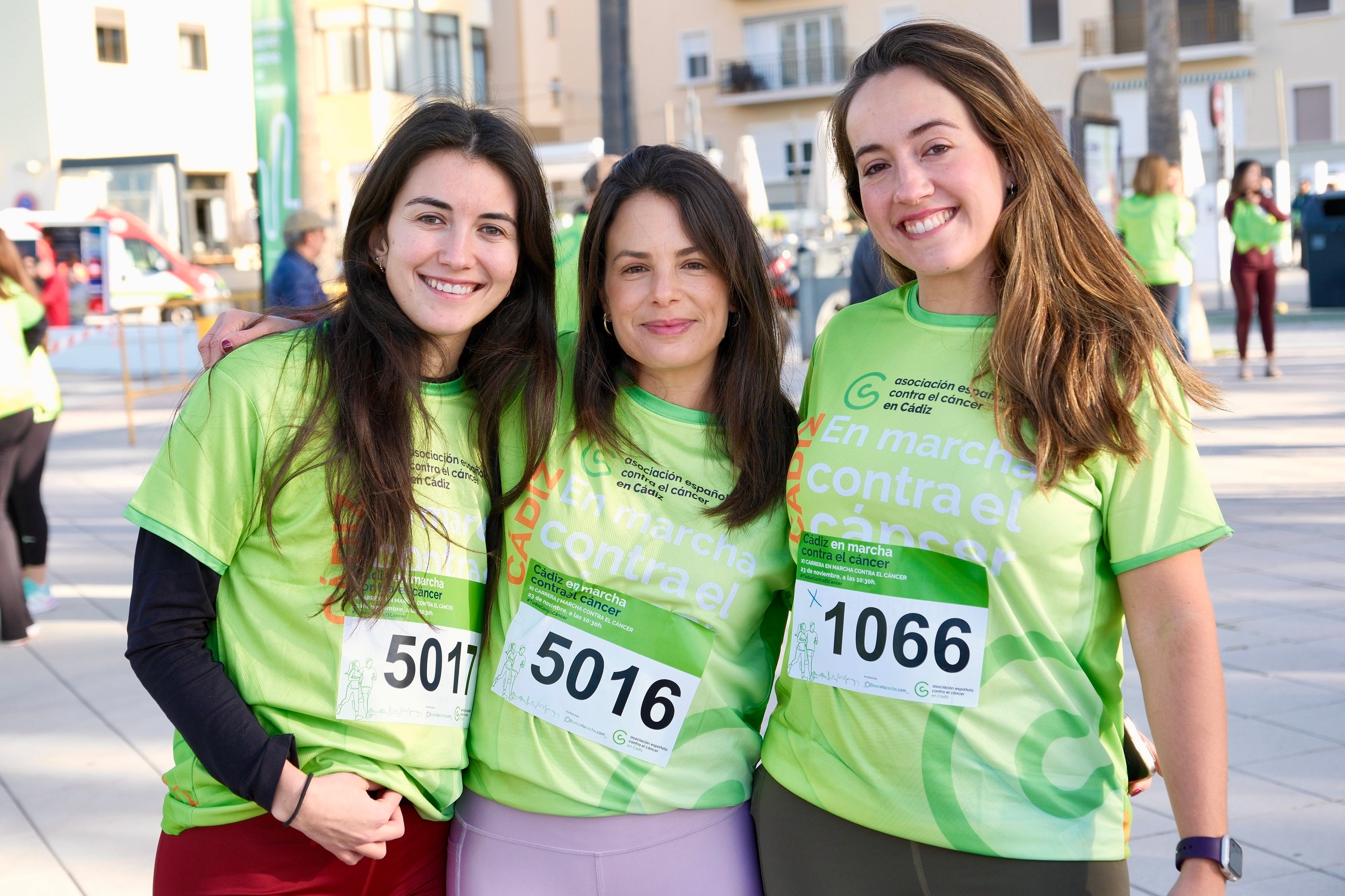 Más de 5.000 personas participan en la XI Carrera Cádiz en Marcha Contra el Cáncer
