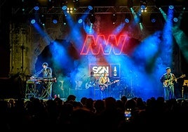 La suerte de vivir donde naces: el  Monkey Week SON Estrella Galicia  vuelve a su «lugar feliz»