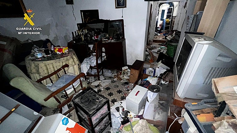 Fin a la oleada de robos en Villamartín: dos hermanos entre los tres toxicómanos detenidos por robar a personas mayores