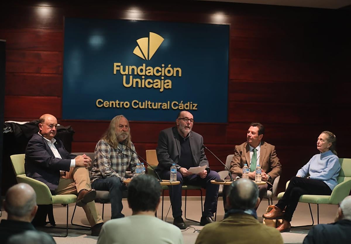 Íntegranes de la mesa de debate del Foro Hércules