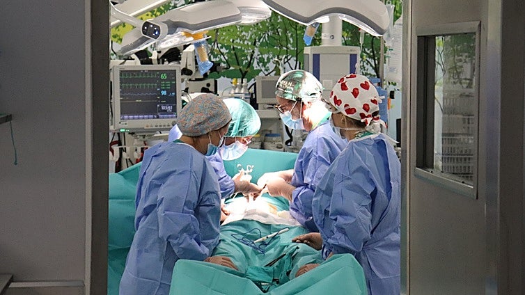 El Hospital de Jerez modernizará esta Navidad sus ocho quirófanos con una inversión de 42.000 euros